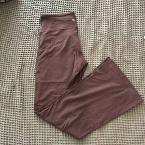 Lululemon groove pant split seam